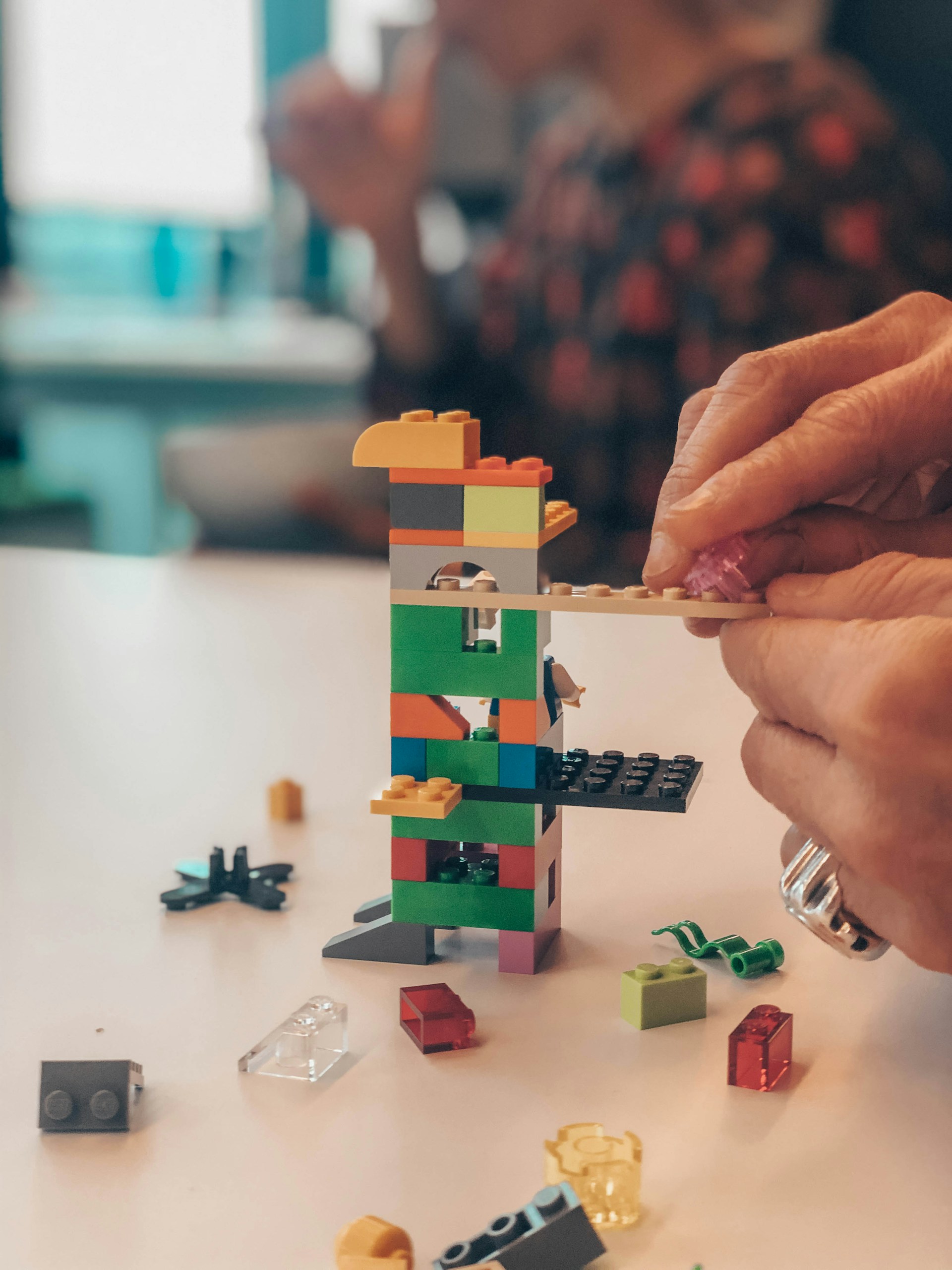 4 - Subscribing vs. Investing: How InHouse Differs from Substack